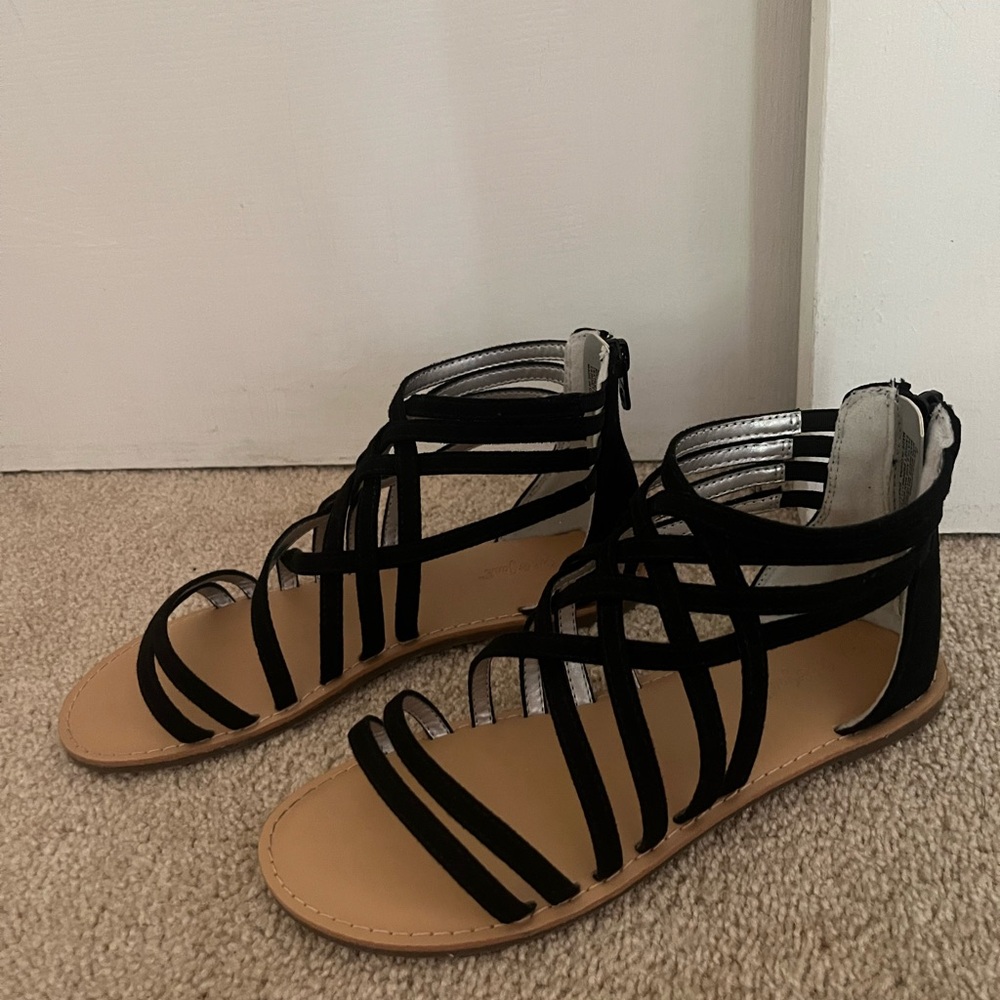Cat and jack size 3 sandals